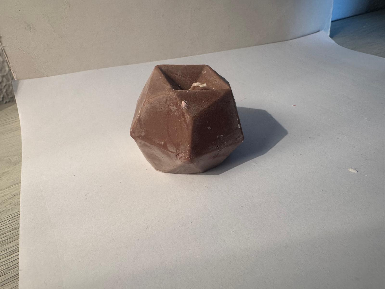 The Faceted Candle