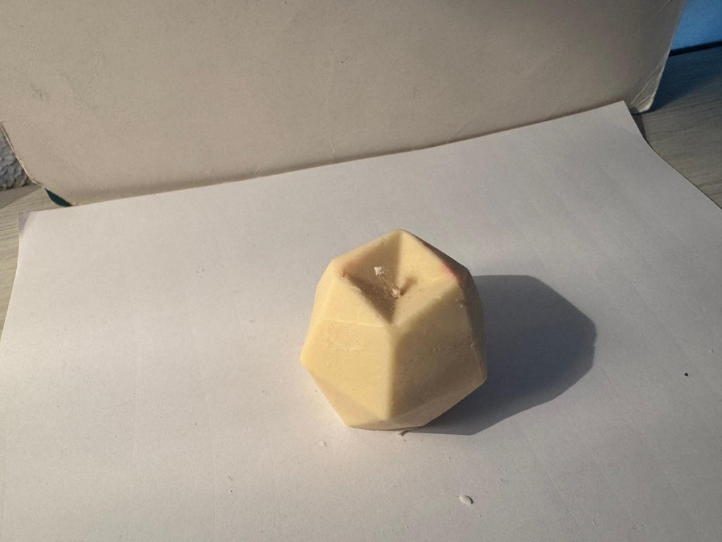 The Faceted Candle
